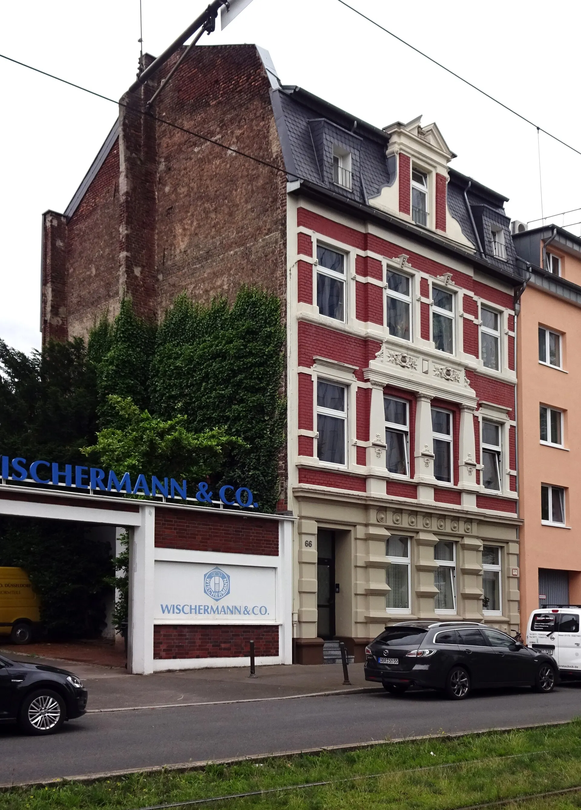 Altbaufassade an der Neusser Straße in Düsseldorf-Unterbilk
